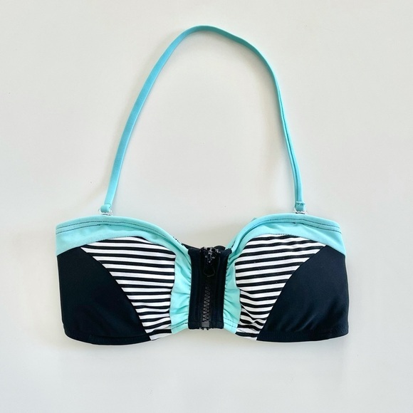 Arizona Jean Co. Convertible Halter Bikini Top - Picture 12 of 12